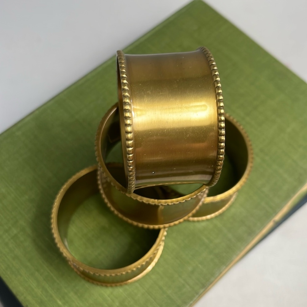 4 Gold Metal Napkin Rings‎ w/ Scallop Edge Detail